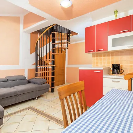 Apartmán 1 Bedroom Stunning In